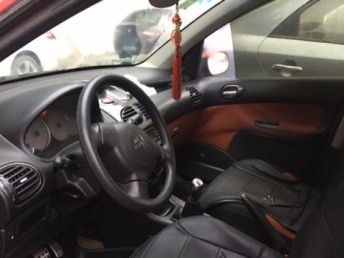 2009款雪鐵龍C2 1.4手動(dòng)SX酷睿版 練手精品二手車的明智之選